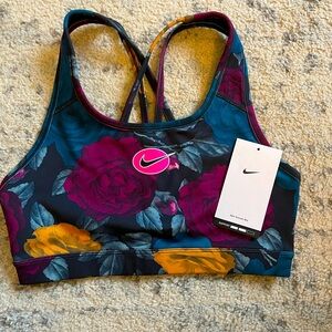 Nike Women’s Sports Bra